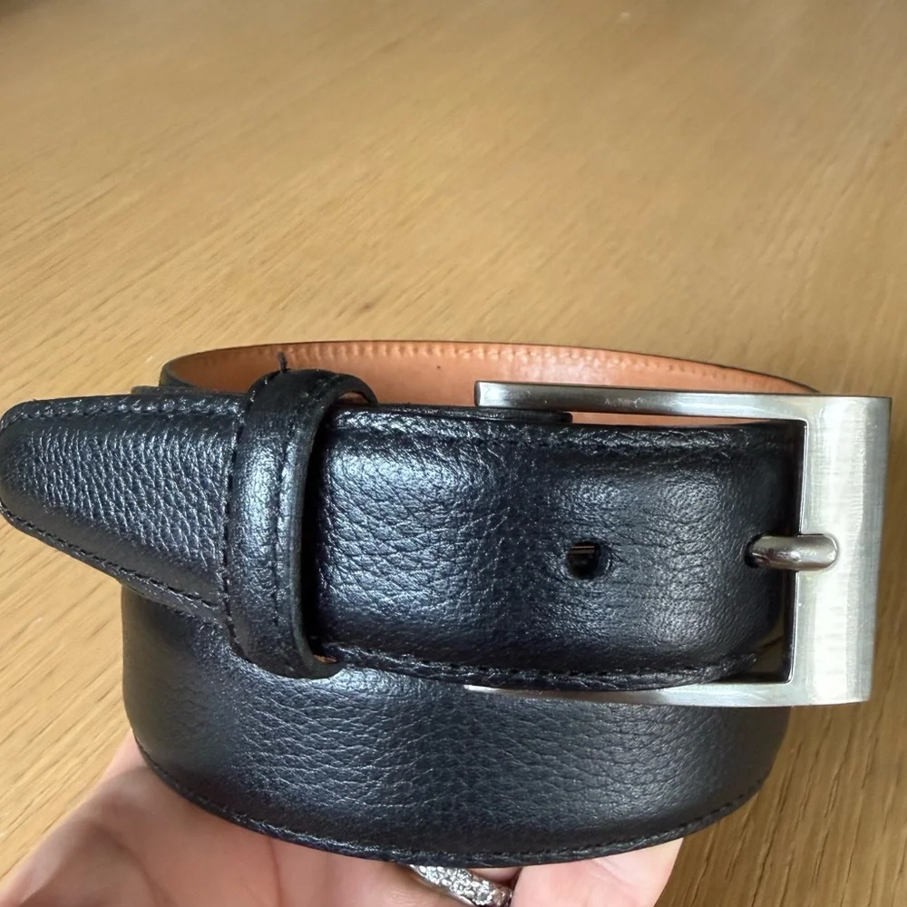 New! MARTIN DINGMAN Embossed Scotch Grain Nickle Hardware Leather Belt Size 38